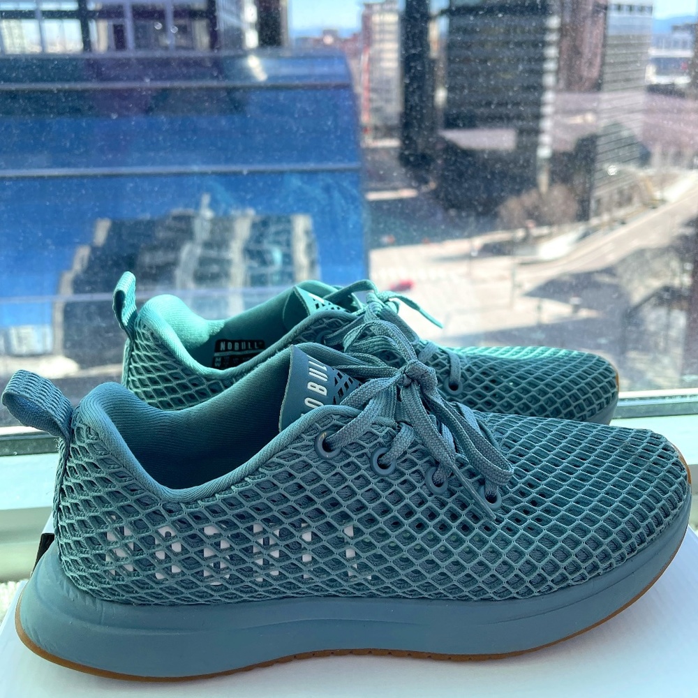 SOLD*****NOBULL BLUE MESH RUNNERS